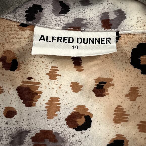 VTG Cheetah Print Blouse Top 14 Business Career Party Button Animal 90s Mob Wife - Picture 9 of 14